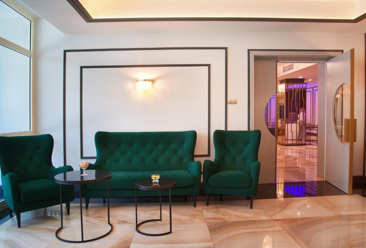 Hotel Univers كلوج-نابوكا المظهر الخارجي الصورة