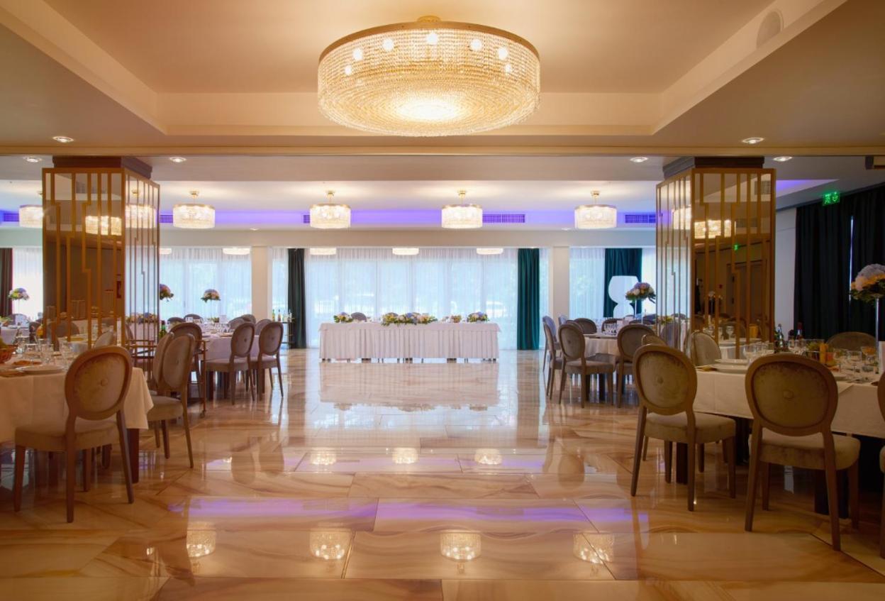 Hotel Univers كلوج-نابوكا المظهر الخارجي الصورة